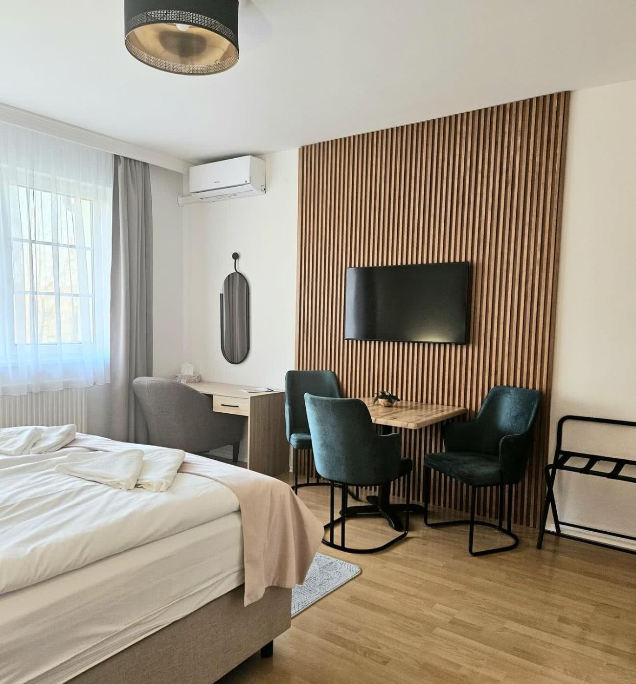 Holdvirag Hotel Sárvár Exterior foto